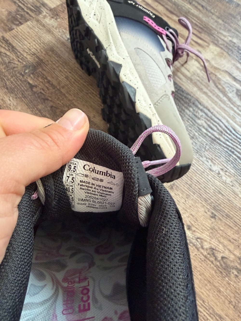 Women's Columbia Peakfreak Hera OutDry Shoe Size 9.5 - Picture 6 of 7